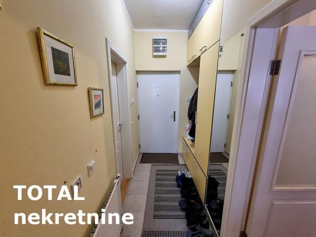 3. 5 Troiposoban stan NOVI SAD, 185400€