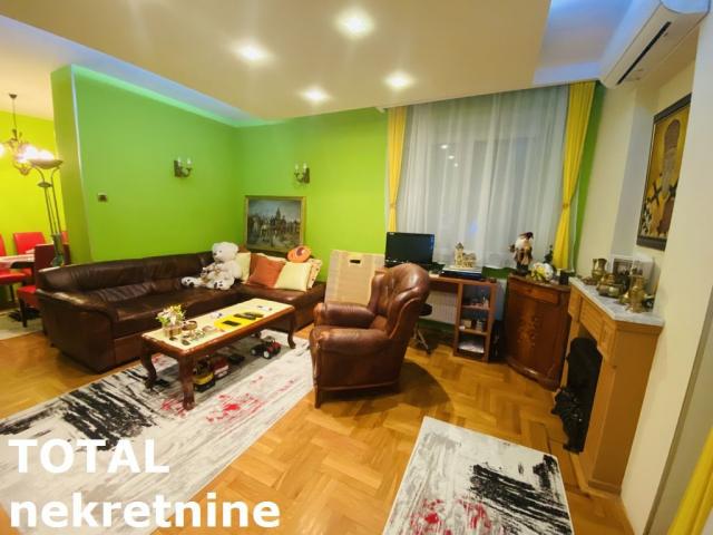 3 Trosoban stan NOVI SAD, 206000€