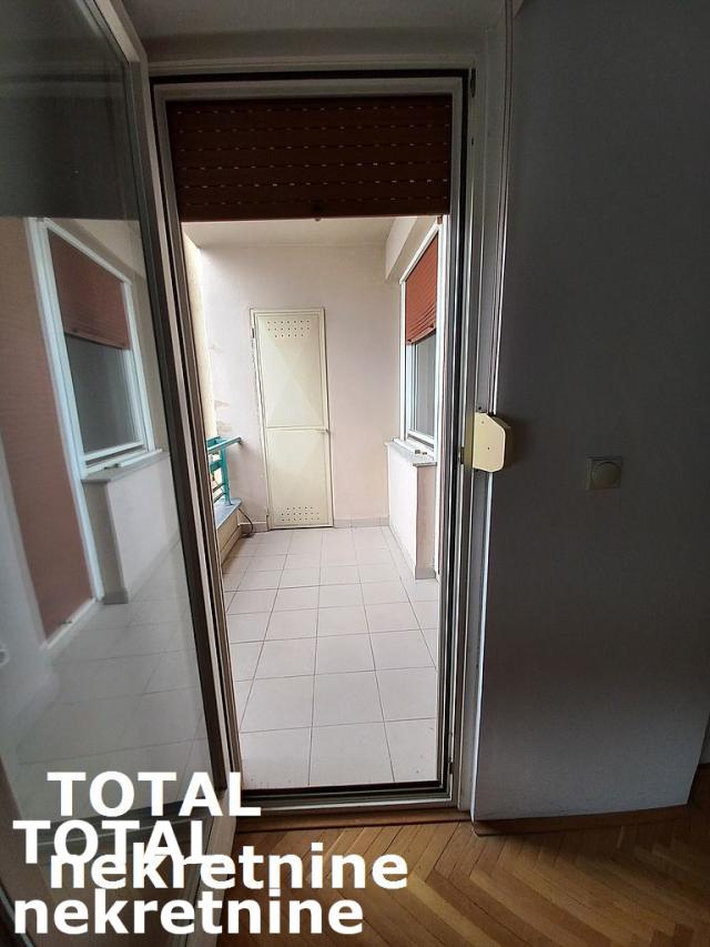 3 Trosoban stan NOVI SAD, 257500€