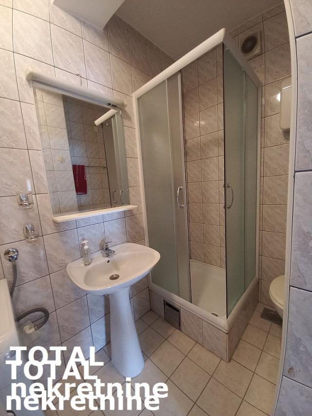 3 Trosoban stan NOVI SAD, 257500€