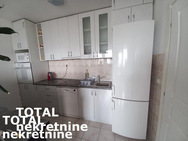 3 Trosoban stan NOVI SAD, 257500€