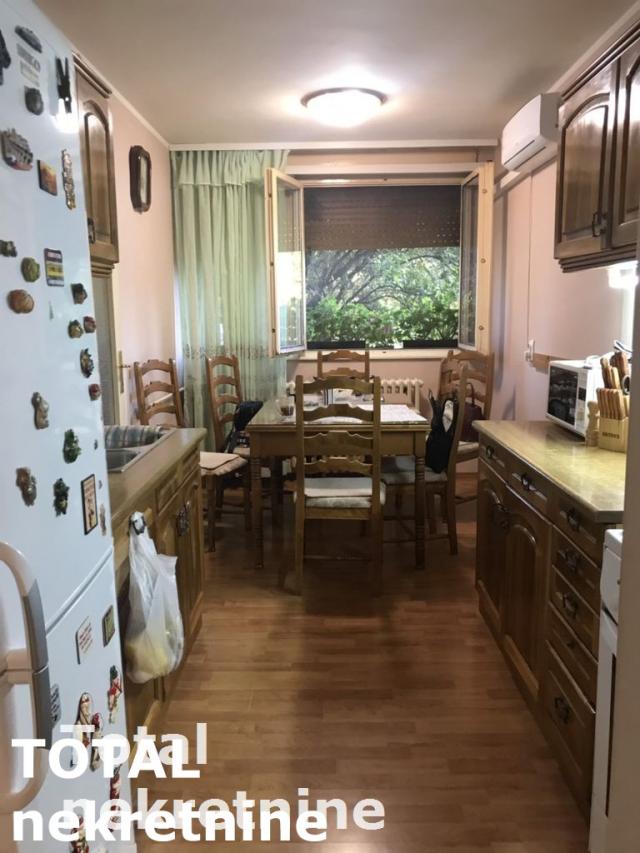 2 Dvosoban stan NOVI SAD, 119000€