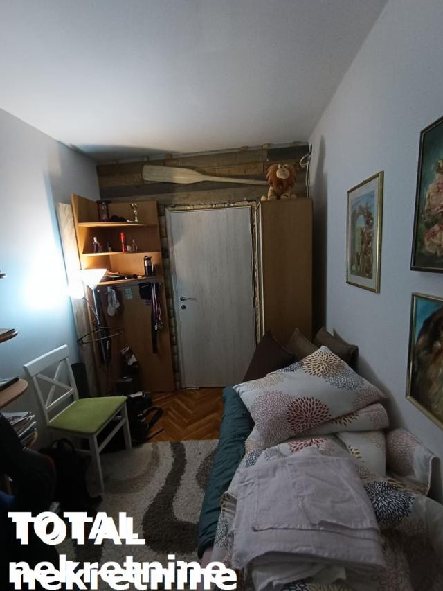 3 Trosoban stan NOVI SAD, 133900€