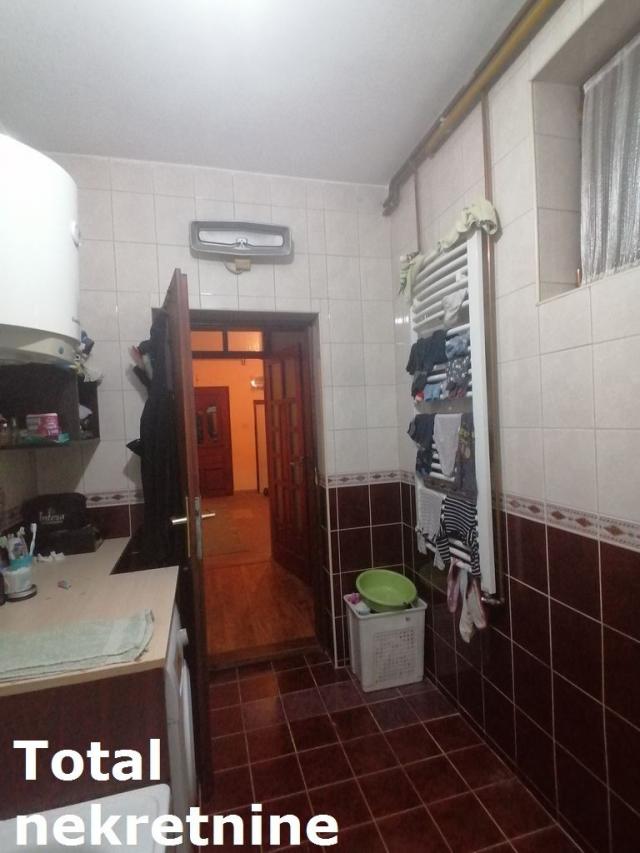 2 Dvosoban stan NOVI SAD, 113300€