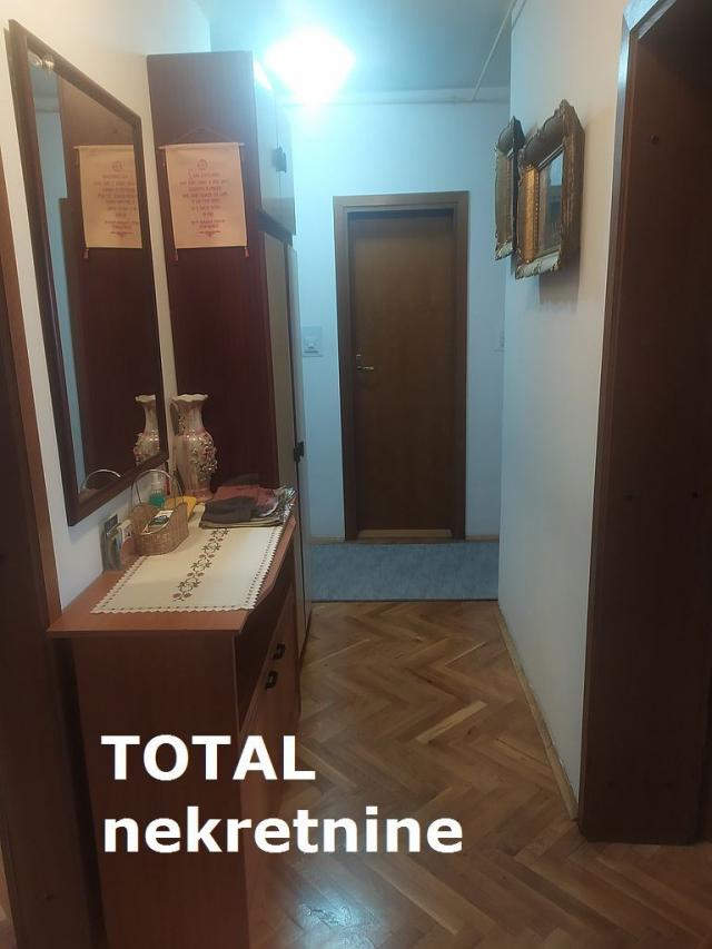 3 Trosoban stan NOVI SAD, 149350€