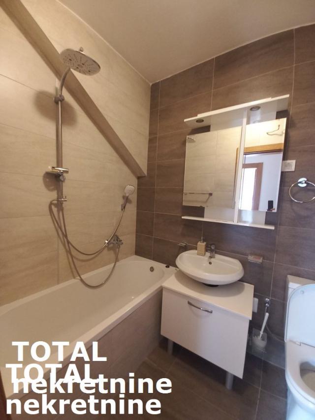 3 Trosoban stan NOVI SAD, 185400€