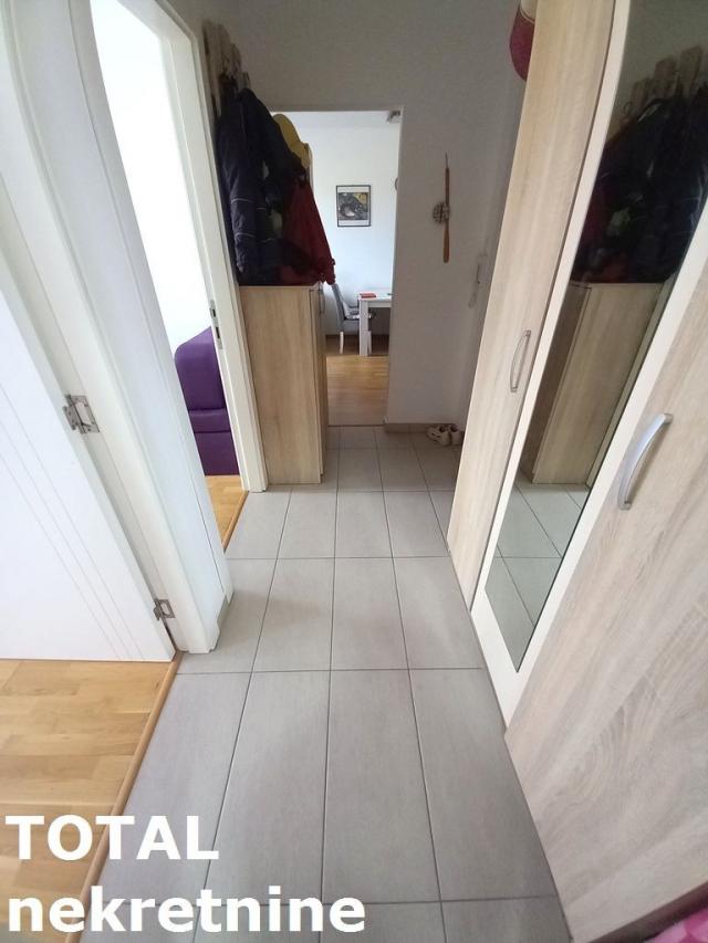 2. 5 Dvoiposoban stan NOVI SAD, 123600€