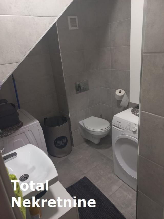 3. 5 Troiposoban stan NOVI SAD, 159650€