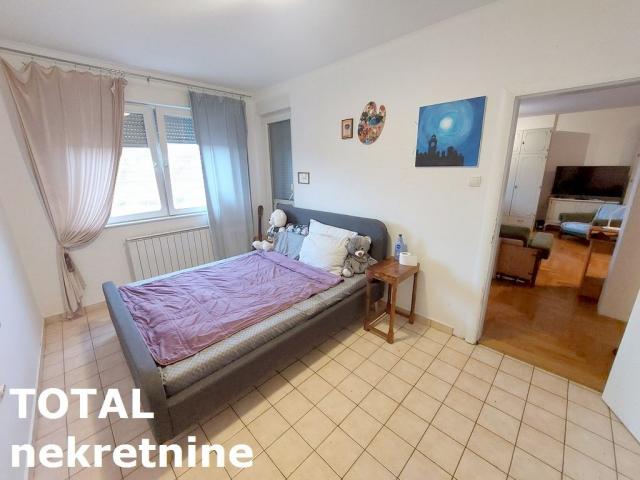 4 Četvorosoban stan NOVI SAD, 195000€