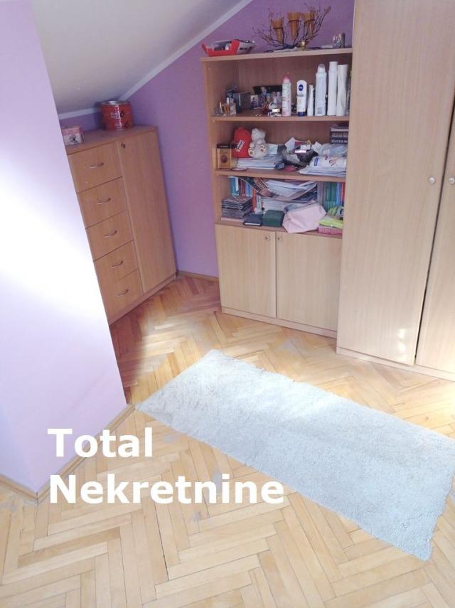 2. 5 Dvoiposoban stan NOVI SAD, 97850€