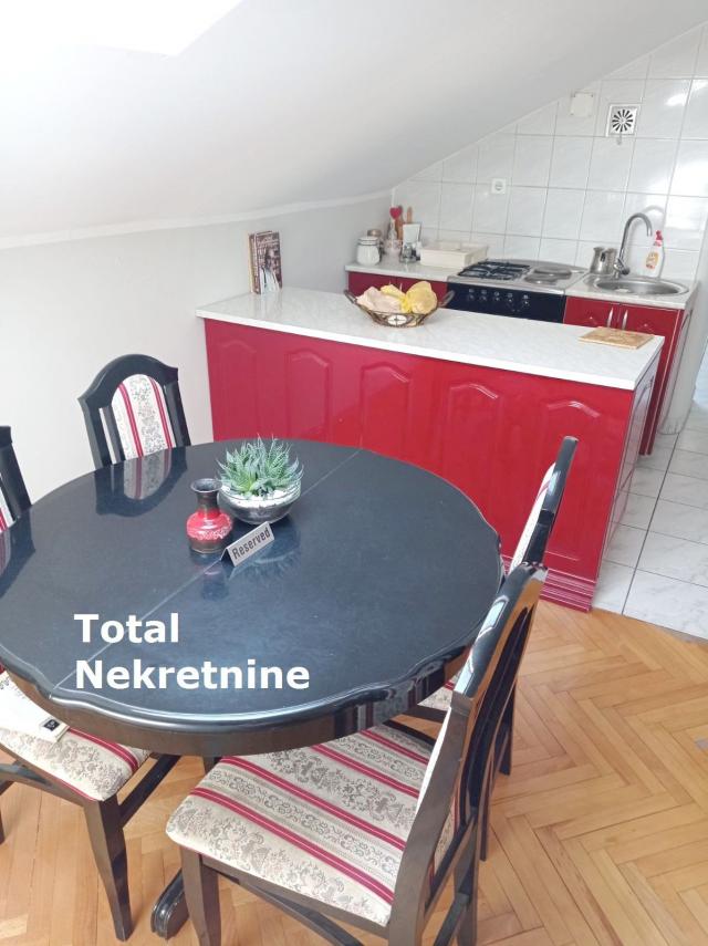 2. 5 Dvoiposoban stan NOVI SAD, 97850€