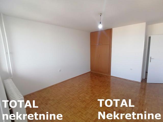 3 Trosoban stan NOVI SAD, 123600€