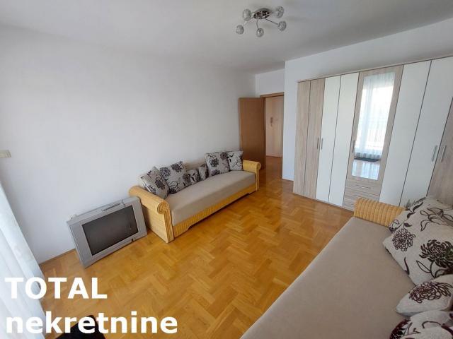 3 Trosoban stan NOVI SAD, 190550€