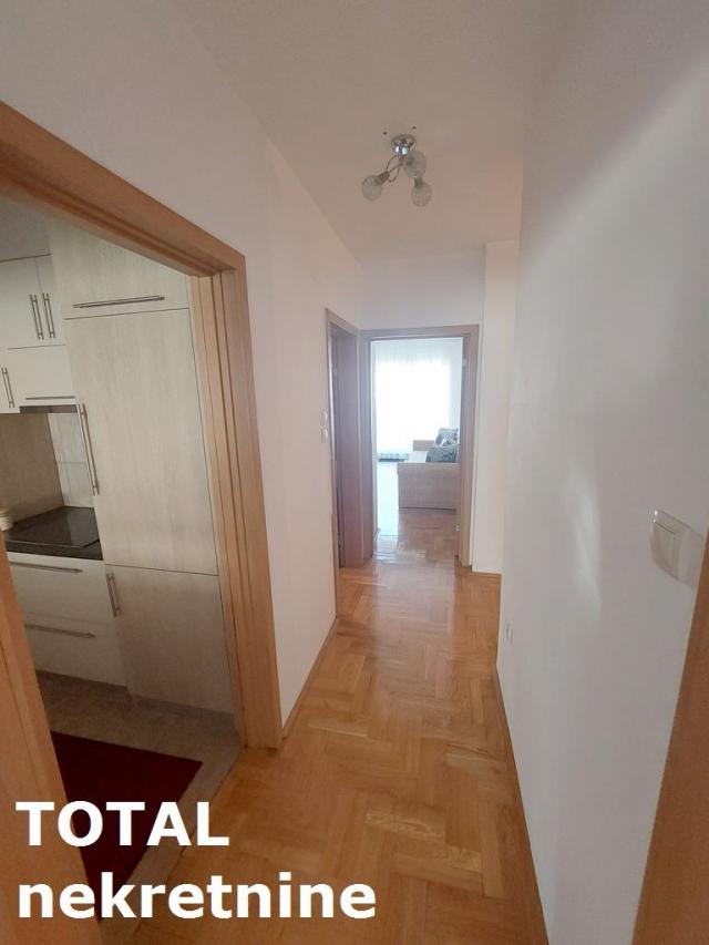 3 Trosoban stan NOVI SAD, 190550€