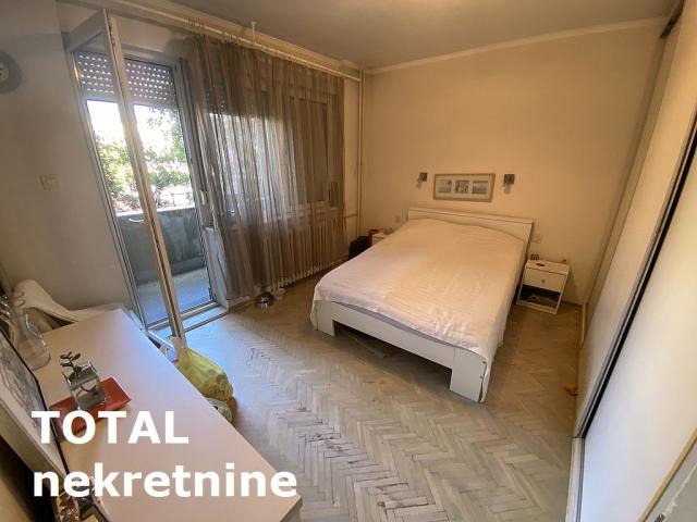 2 Dvosoban stan NOVI SAD, 185400€