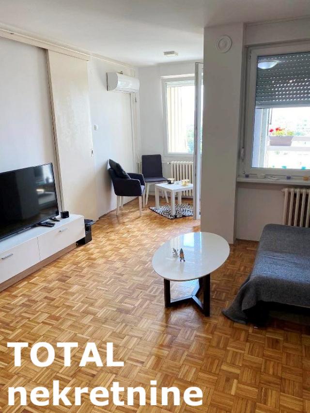 2 Dvosoban stan NOVI SAD, 118450€