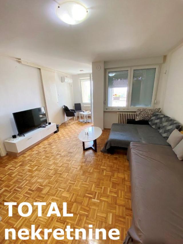 2 Dvosoban stan NOVI SAD, 118450€