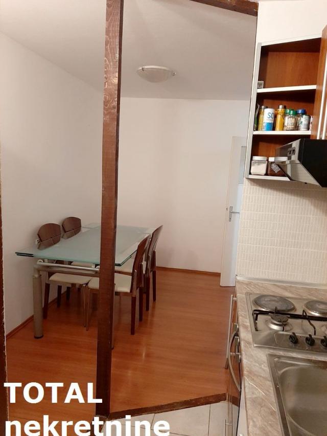 2 Dvosoban stan NOVI SAD, 111900€