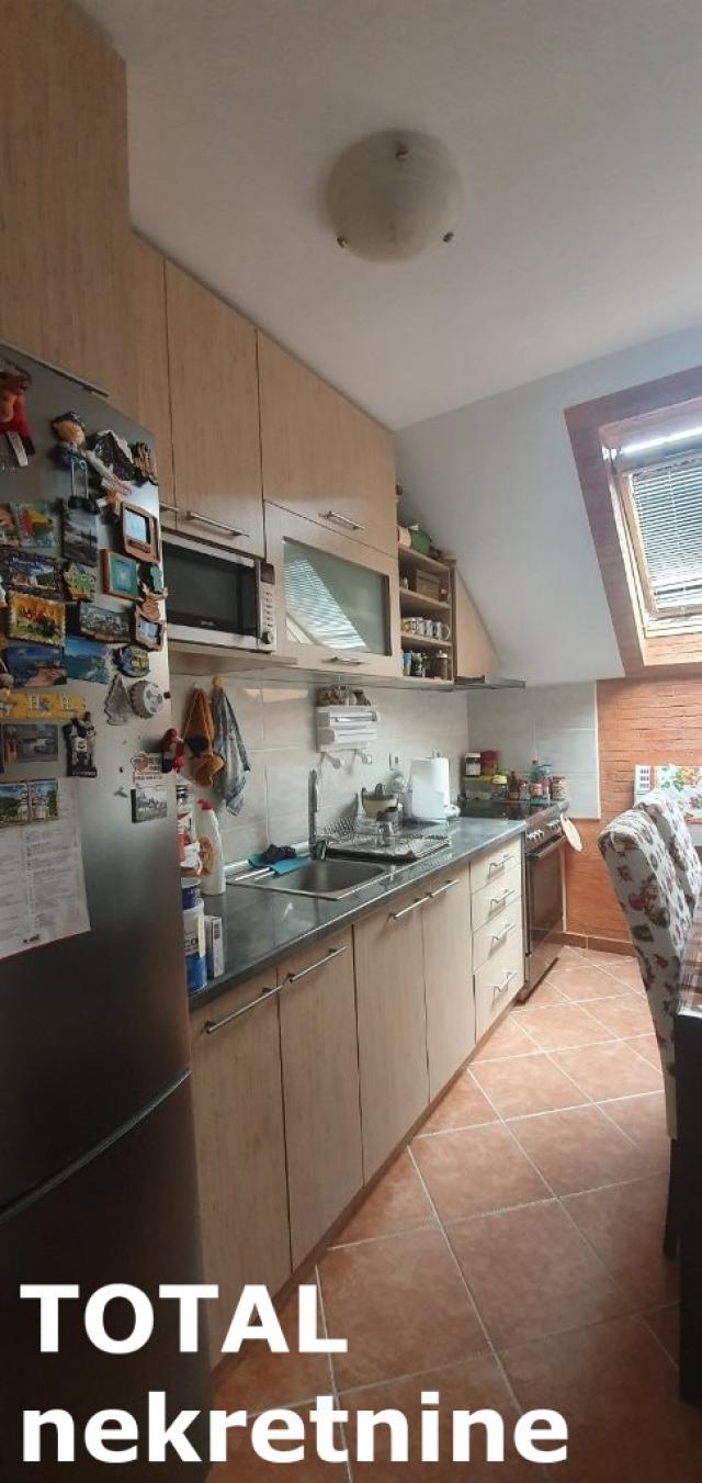 3 Trosoban stan NOVI SAD, 93730€