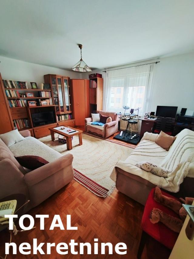 2 Dvosoban stan NOVI SAD, 113300€