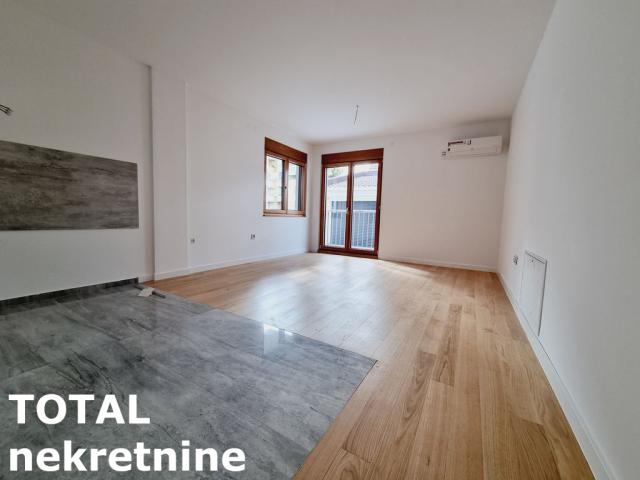 3 Trosoban stan NOVI SAD, 138430€