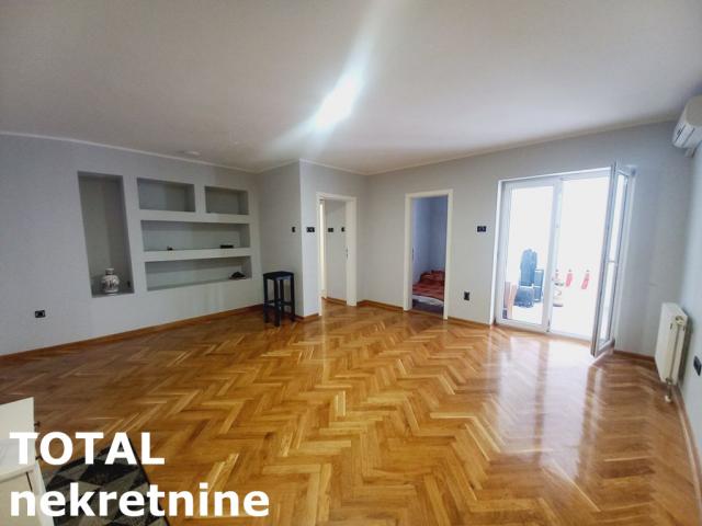 2 Dvosoban stan NOVI SAD, 167380€