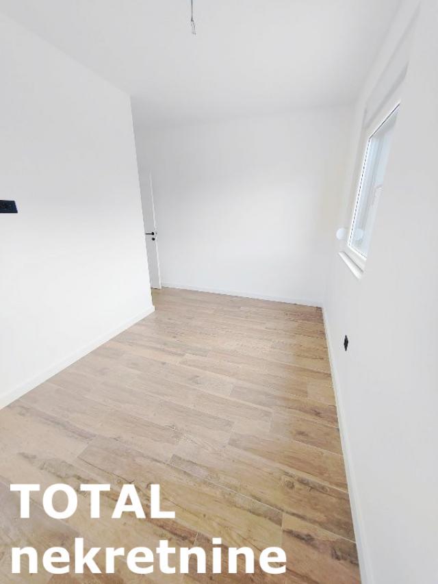 3. 5 Troiposoban stan NOVI SAD, 160880€