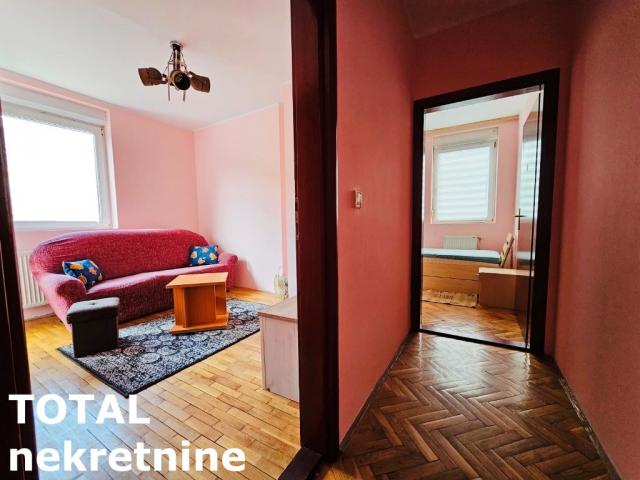 2. 5 Dvoiposoban stan NOVI SAD, 145000€