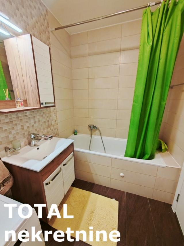 3 Trosoban stan NOVI SAD, 163770€