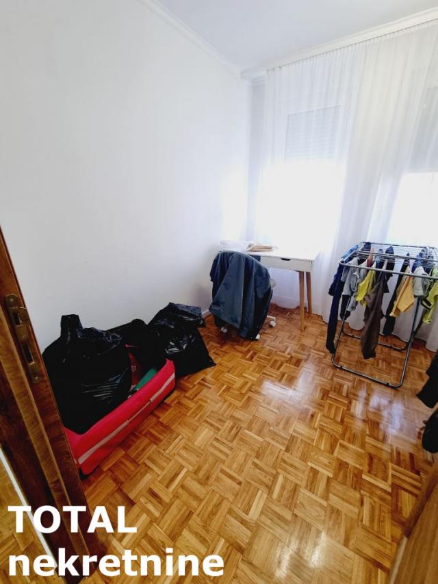 3. 5 Troiposoban stan NOVI SAD, 262600€