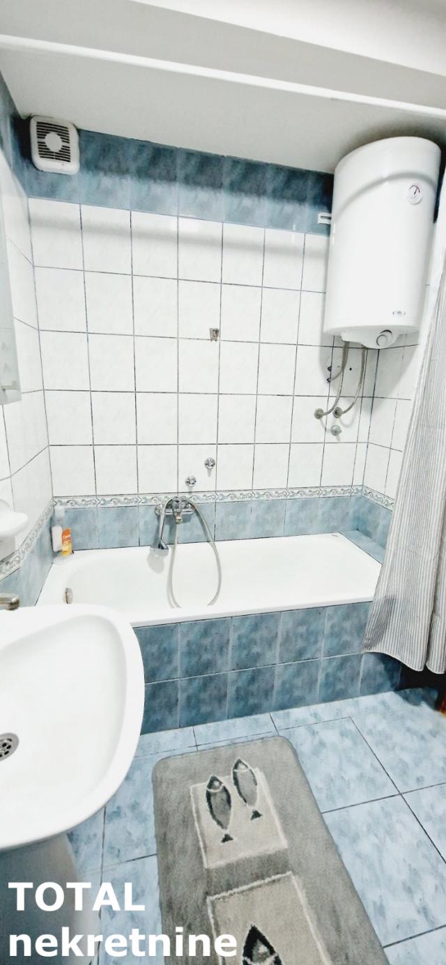 3 Trosoban stan NOVI SAD, 128750€