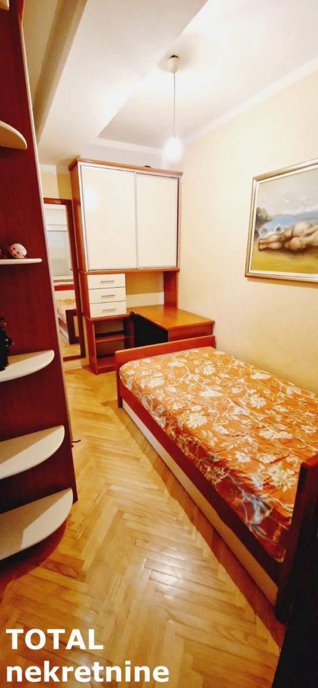 3 Trosoban stan NOVI SAD, 128750€