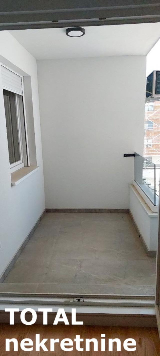 2 Dvosoban stan NOVI SAD, 106300€