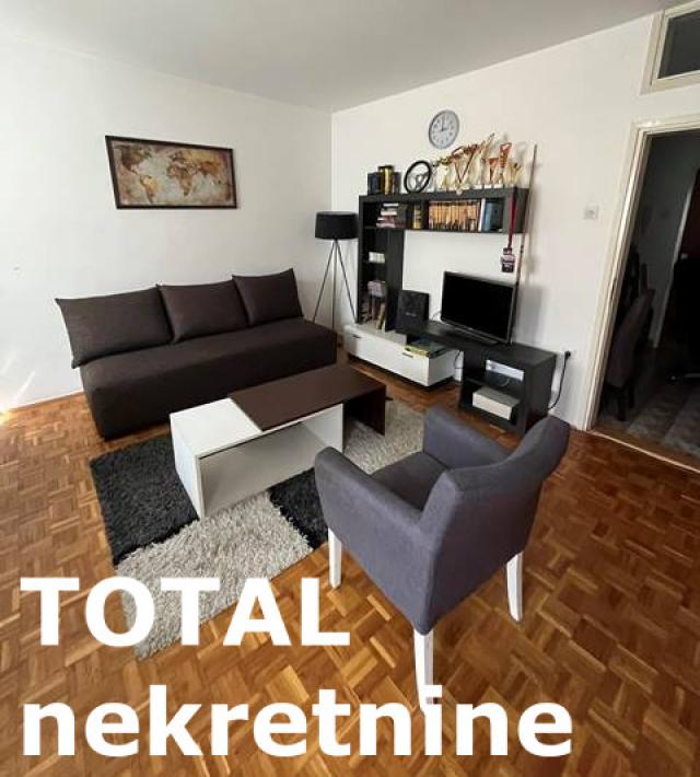 1 Jednosoban stan NOVI SAD, 92700€