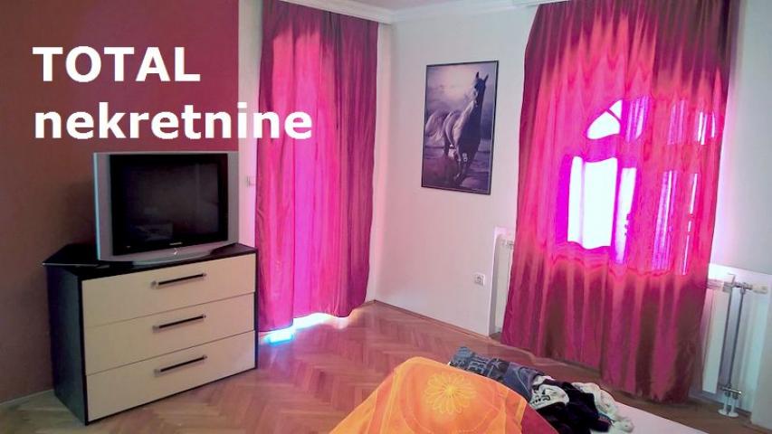 KUćA VETERNIK, 360500€