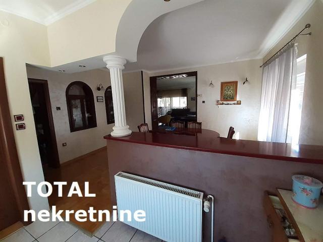 KUćA VETERNIK, 329600€