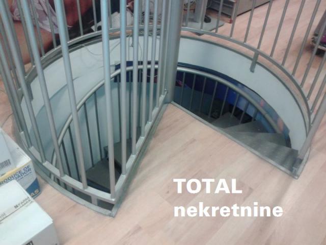 LOKAL NOVI SAD, 166350€