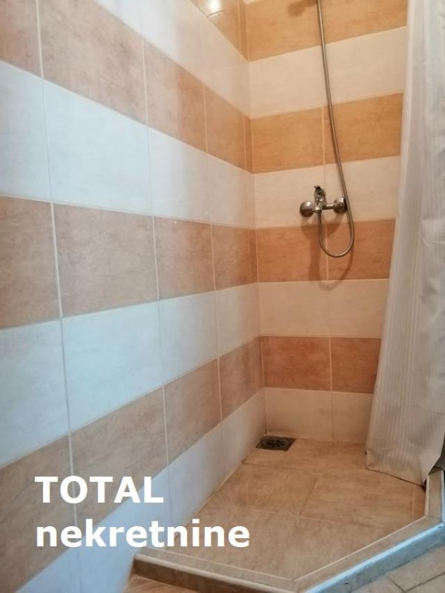 LOKAL NOVI SAD, 206000€