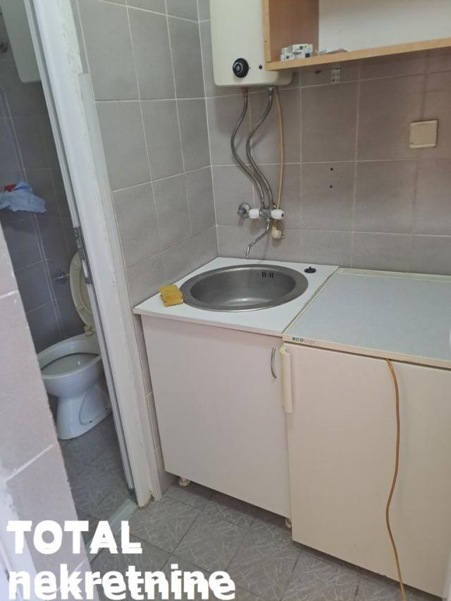 LOKAL NOVI SAD, 550€