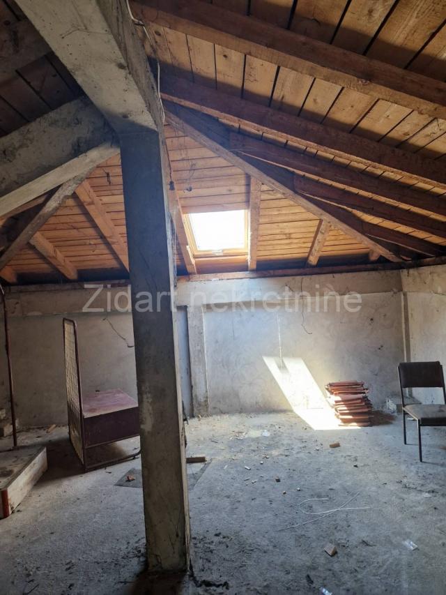 Zemun, Krajiška, poslovna zgrada 400m2, izdavanje