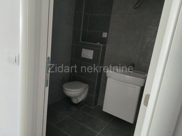 Zemun, Banijska, novogradnja, 70m2