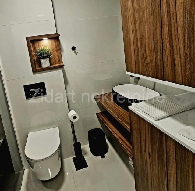 Izuzetan Lux apartman, Wellnes&Spa, Garaža