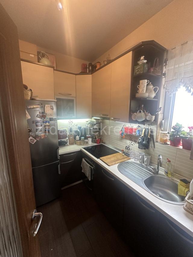 Zemun, Gornji grad, novija gradnja, 72m2