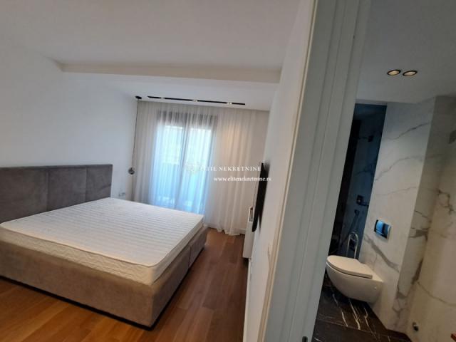 Luksuzan Penthouse  sa pogledom Hram, Vracar