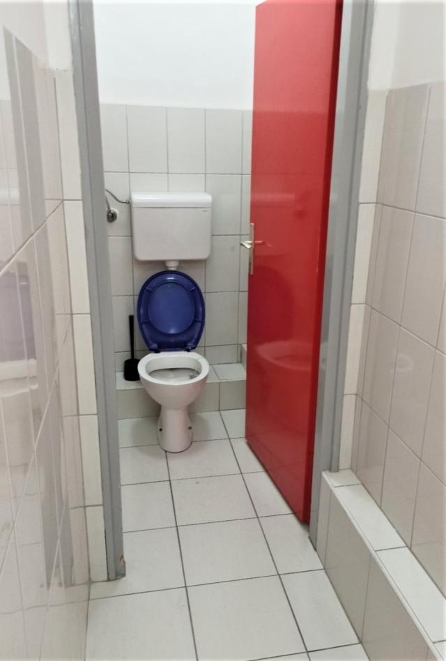 Ruzveltova, PP od 300m2, 11 kancelarija, u poslovnoj zgradi, renovirano ..  