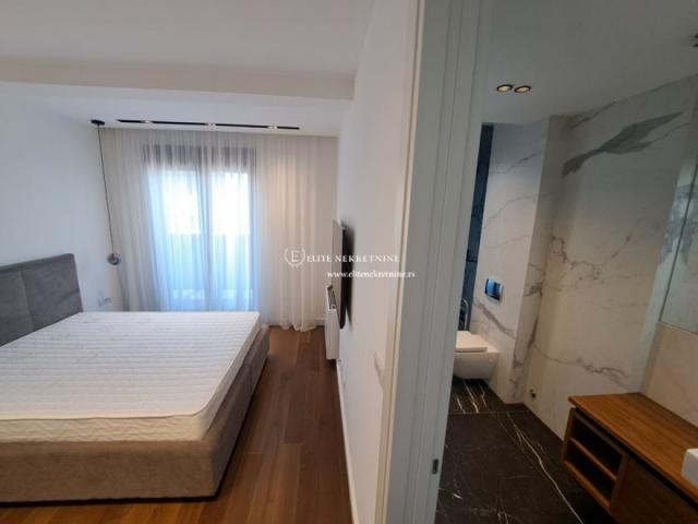 Luksuzan Penthouse  sa pogledom Hram, Vracar