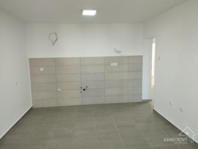 Novi Sad - Detelinara - renoviran stan, 56m2