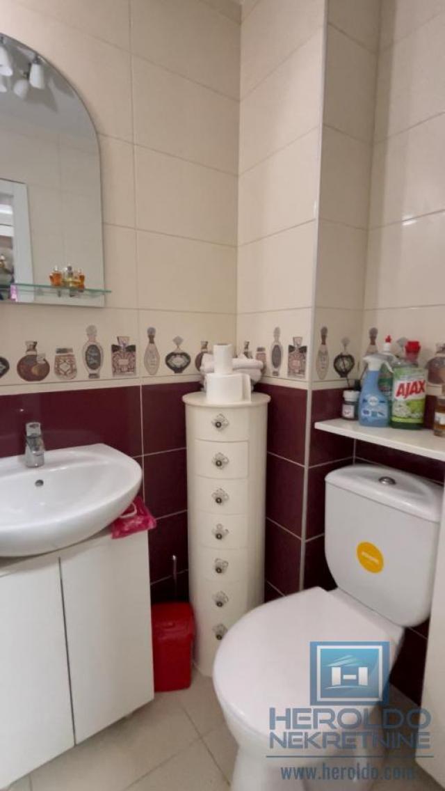 Luksuzan penthouse u širem centru Jagodine