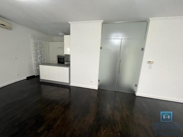 Penthouse u Širem centru Jagodine