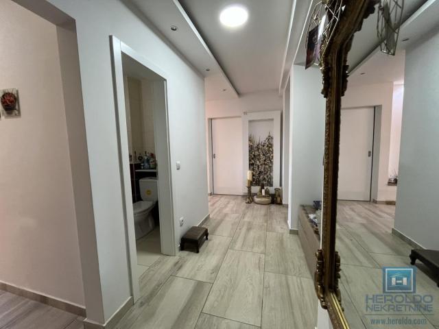 Luksuzan penthouse u širem centru Jagodine